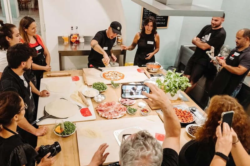 Rome: Pizza Making Class with Gelato & Drinks Included - Eating Together: Unlimited Wine or Beer Without the Awkwardness