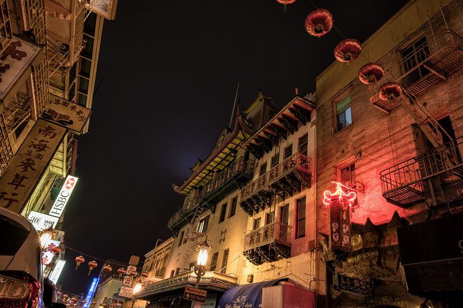 San Francisco: Ghosts, Boos and Booze Haunted Pub Crawl - Jayne Mansfield Clues: A Mystery Thread You Follow on Foot