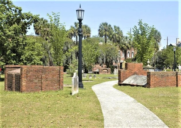 Savannah Ghost Tour for Adults ALL Alcoholic Drinks Included - Key Things I’d Watch For Before You Book