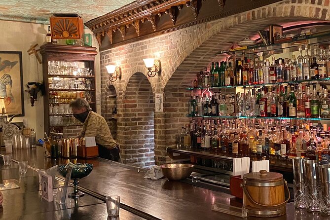 Savannah Walktails & Bar Bites Guided Happy Hour Tour - Price and value: what $102.95 really buys