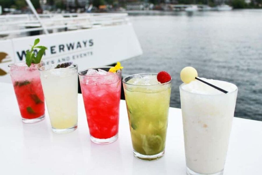 Seattle: Lake Union Happy Hour Cruise - How the onboard vibe feels: games, bar, and no reserved seats
