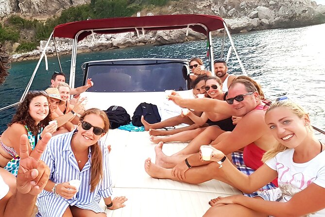 Sorrento Coast Sunset Sail – 2 Hour Happy Hour Experience - A 2-Hour Sunset Sail Built for Sea Time