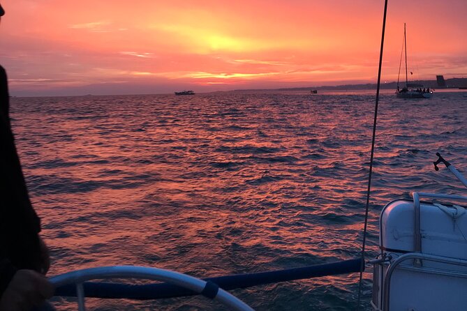 Sunset sailboat tour in Lisbon with green wine - Key highlights before you book