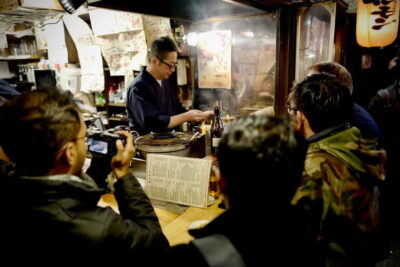 Tokyo: Shinjuku Izakaya Food&Drinking Tour (Local Guide) - Meeting Point at LUSH Near Shinjuku Station