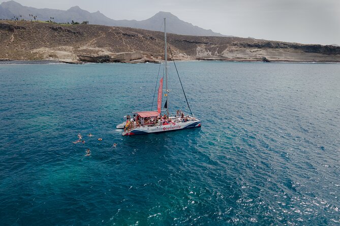 Watching and Listening Whales visiting Los Gigantes&Masca. Food&drinks included - On board vibes: crew, comfort, and the “listen for it” factor