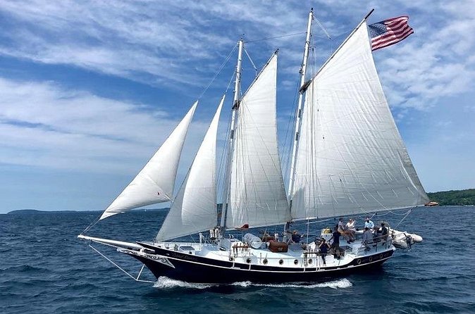 Wind Dancer Happy Hour Sail - Who Should Book This Sail (And Who Might Skip It)